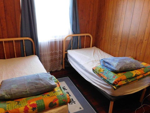 Cottage 57 - Topspot Cottages - Accommodation Cooktown 1