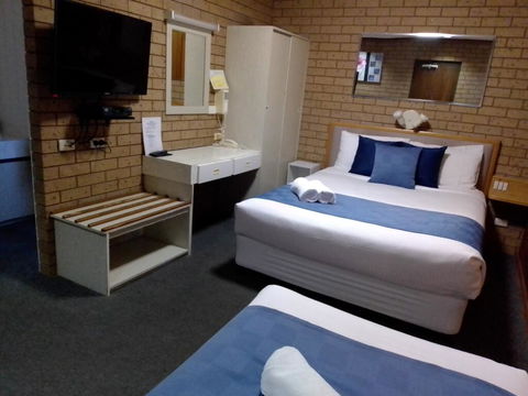 Country Home Motor Inn - Accommodation Cooktown 1