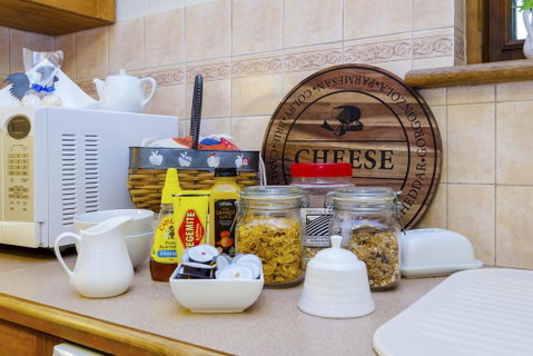 Country Pleasures Bed And Breakfast - Accommodation Cooktown 2