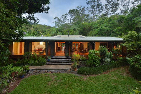 Cow Bay Homestay B&B - Accommodation Cooktown 0