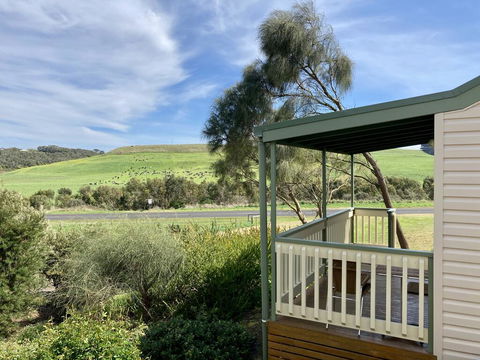 Daysy Hill Country Cottages - Accommodation Cooktown 2