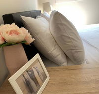Delightful Bedroom in Bentleigh East - Accommodation Cooktown