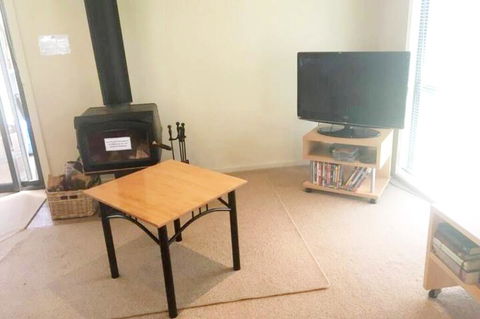 Do You Have To Self Isolate Do It In Peace & Tranquility - Accommodation Cooktown 3