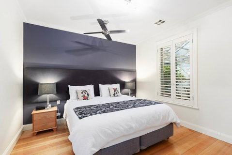 Domain One Apartment - Accommodation Cooktown 1