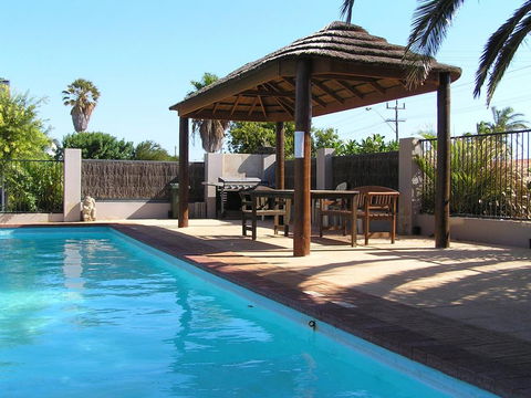 Dongara Old Mill Motel - Accommodation Cooktown 1