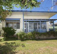DOUGLAS COTTAGE FORSTER - Accommodation Cooktown