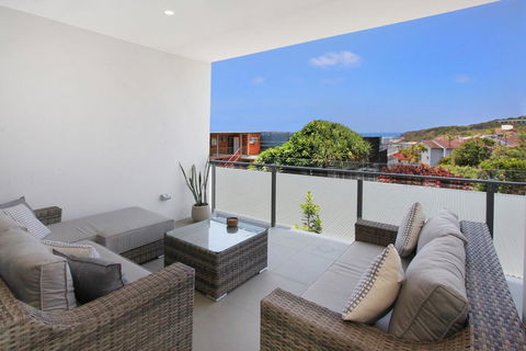 Drift Apartments Unit 406 - NEW LISTING - Accommodation Cooktown 3