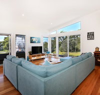Eagleview - Pet Friendly - 4 Min Walk to Beach - Accommodation Cooktown