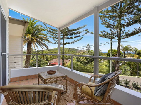 EAST COAST ESCAPES - Lighthouse Studio - Accommodation Cooktown 0