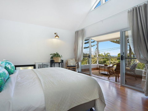 EAST COAST ESCAPES - Lighthouse Studio - Accommodation Cooktown 1