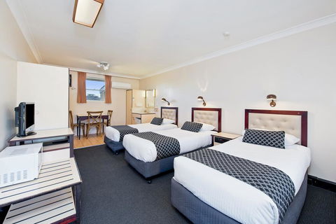 Econo Lodge Savannah Park Tamworth - Accommodation Cooktown 1