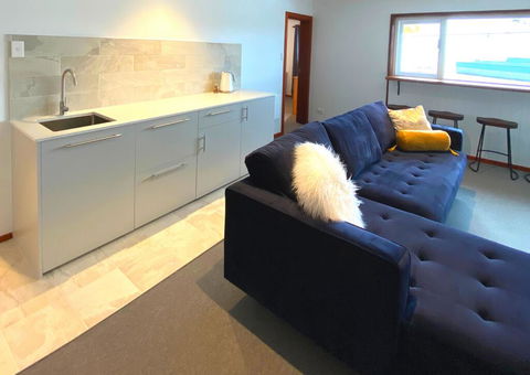 Eiger Chalet - Accommodation Cooktown 2