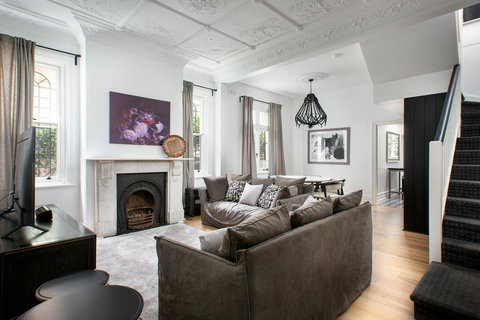 Elegant 3-Bed Heritage House Near Parks And Cafes - Accommodation Cooktown 0