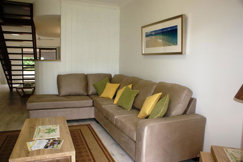 Endless Summer - Accommodation Cooktown 1
