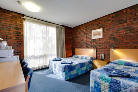 Enfield Motel - Accommodation Cooktown 2