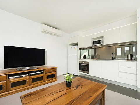 Executive Luxury Apartment - Accommodation Cooktown 0