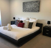 Executive Mansion Spring Racing Melbourne Cup - Accommodation Cooktown
