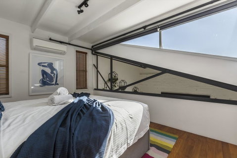 Fitzroy Converted Warehouse Penthouse - Accommodation Cooktown 3