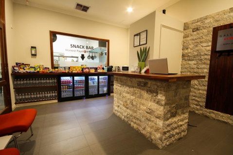 Gallery Hotel - Accommodation Cooktown 3