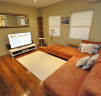 Glebe Self-Contained Modern One-Bedroom Apartment 47ROS - Accommodation Cooktown