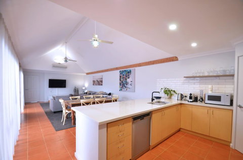 Halcyon Daze - Accommodation Cooktown 2