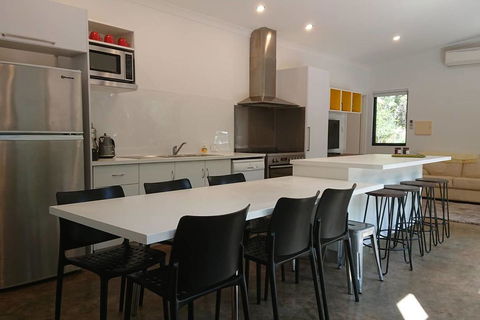 Hamelin Bay Seaclusion - Accommodation Cooktown 1