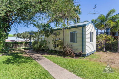 Harbour Lights Tourist Park - Accommodation Cooktown 2
