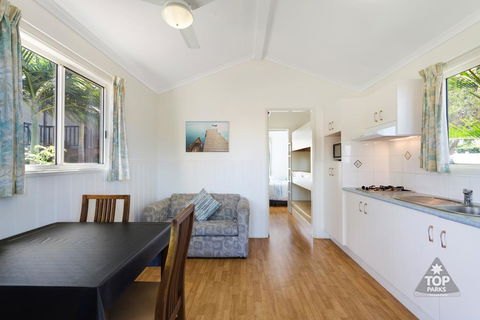 Harbour Lights Tourist Park - Accommodation Cooktown 0