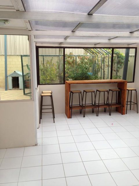 Hillarys Family Holiday Home - Accommodation Cooktown 1