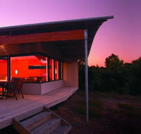 Hilltop Studios - Accommodation Cooktown