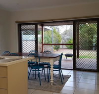 Homely Getaways - Eighth Street Mildura - Accommodation Cooktown