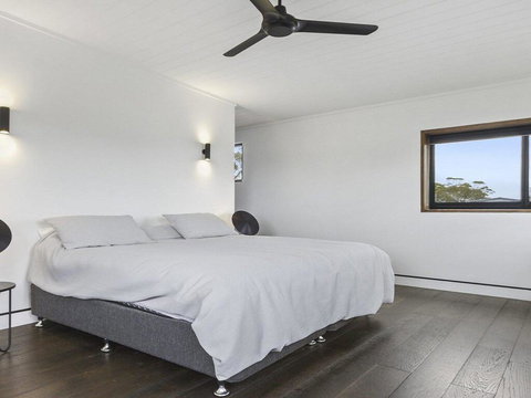 Horizons At Currarong - Architecturally Designed Beach House - Accommodation Cooktown 1