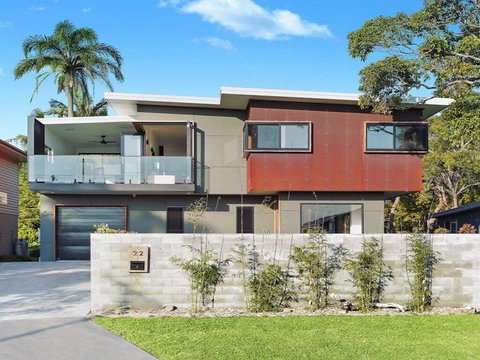 Horizons At Currarong - Architecturally Designed Beach House - Accommodation Cooktown 0