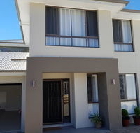 Jasper Place - Accommodation Cooktown