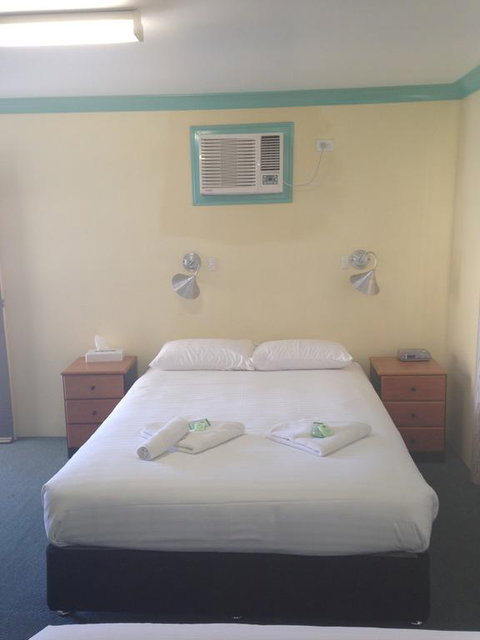 John Oxley Motel - Accommodation Cooktown 1