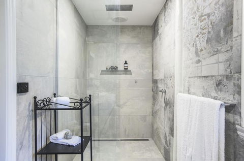 Juniper & Rye Cottage For Two - Accommodation Cooktown 1