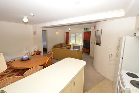 Karoonda 2 - Accommodation Cooktown 2