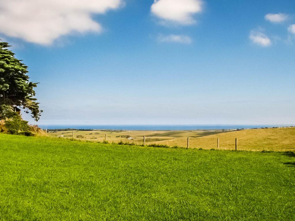 Woolamai VIC Accommodation Cooktown