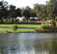 Lakeview Lodge - Accommodation Cooktown