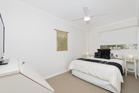 Laze Dayz At Lighthouse - Studio With Shared Pool - Accommodation Cooktown 2