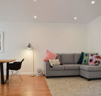 Light And Airy North Bondi Apartment - Accommodation Cooktown