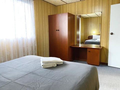 Limestone Coast Tourist Park - Accommodation Cooktown 2