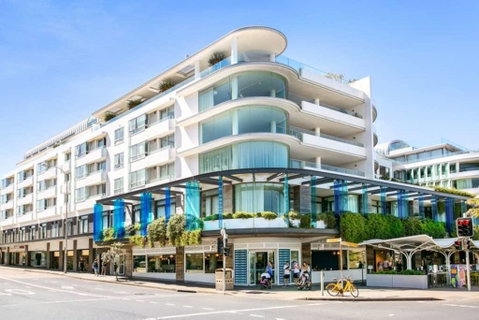 Luxurious Beach Front Apartment In 'The Pacific' - Accommodation Cooktown 0