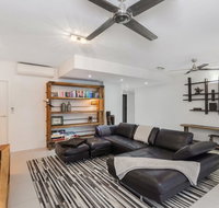 Luxury Pool Side Apartment in Beachfront Resort - Accommodation Cooktown
