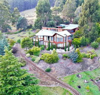 MAGICAL MOUNTAIN RETREAT - 20 mins to CBD and only 10 to MONA - Accommodation Cooktown