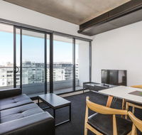 Magnificent Apartment with Spa in Melb - Accommodation Cooktown