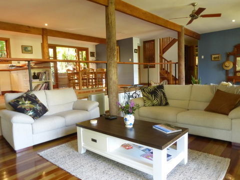 Magnolia Cottage - Accommodation Cooktown 3