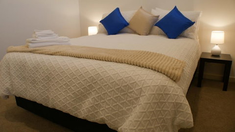 Maison Executive - Accommodation Cooktown 2