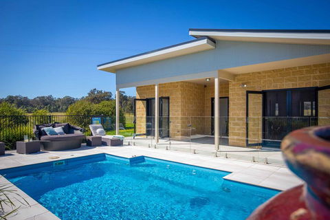 Mandalay Villas - Villa 2 - Accommodation Cooktown 0