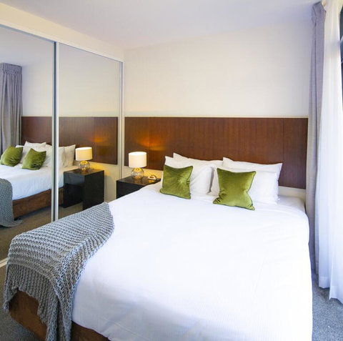 Mantra Wollongong - Accommodation Cooktown 1